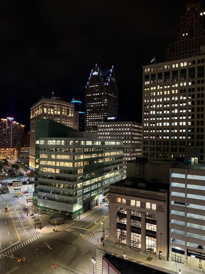 "Arrons Place" At The Griswold Detroit Exteriér fotografie